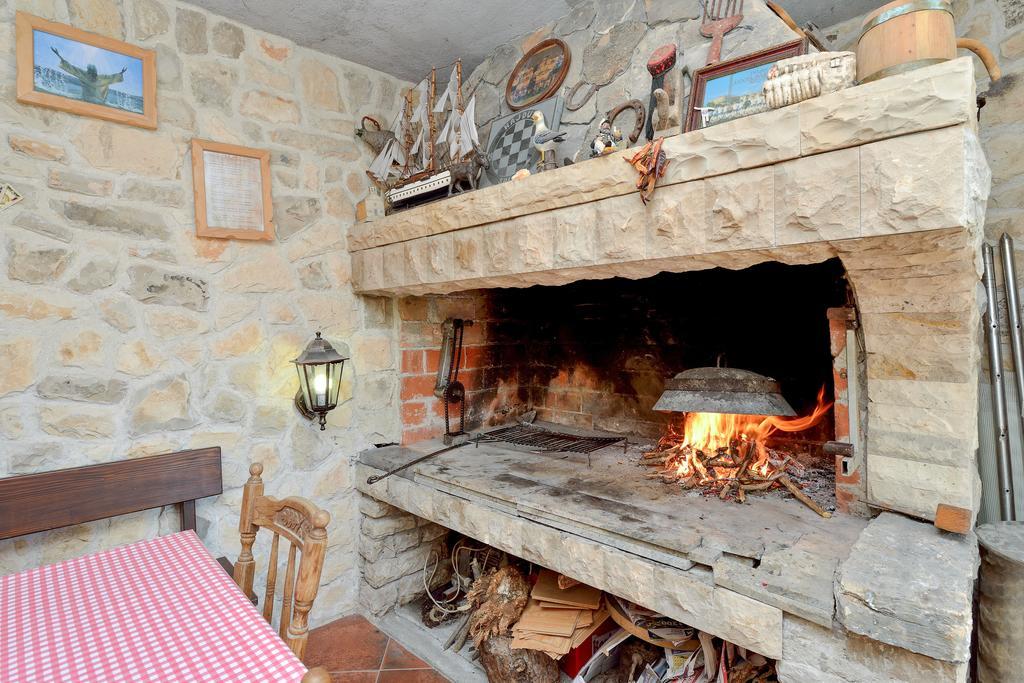 Holiday Home Jakov 비빈제 외부 사진